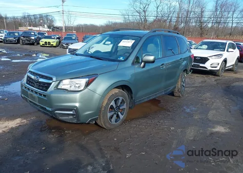 2017 Subaru Forester 2.5I Premium z USA, uszkodzony, nr VIN JF2SJAEC0HH413517